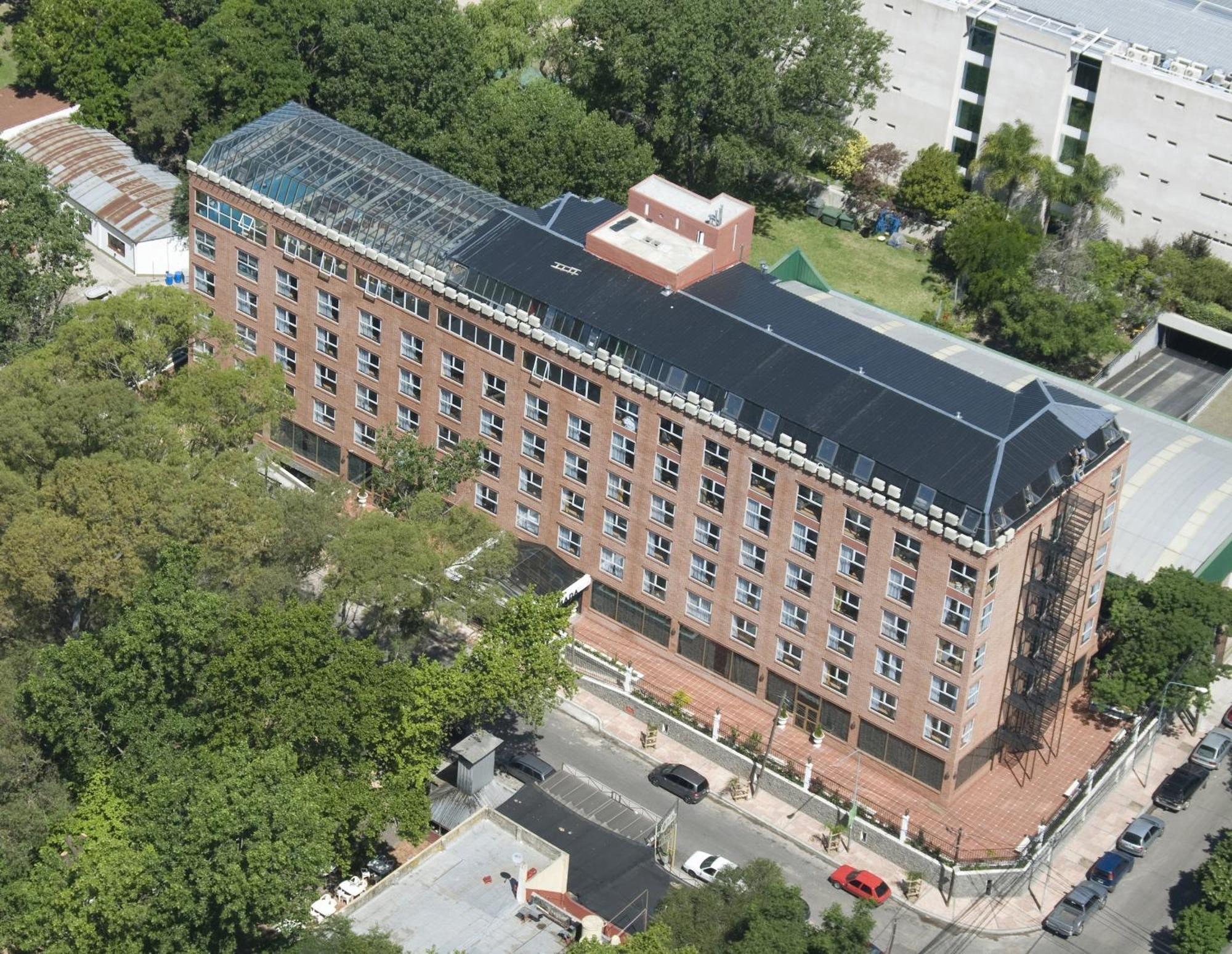 Hotel Ramada By Wyndham Buenos Aires à Vicente López Extérieur photo