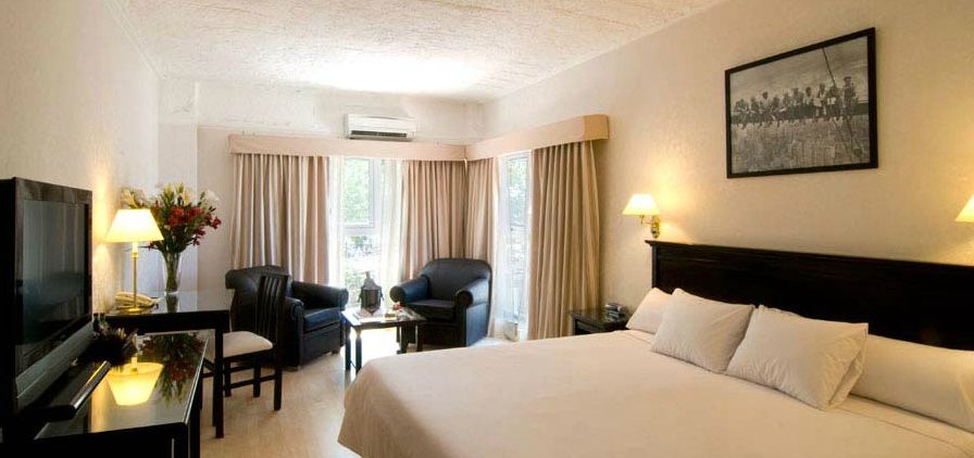 Hotel Ramada By Wyndham Buenos Aires à Vicente López Extérieur photo